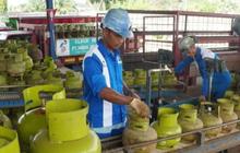 Masyarakat Tak Perlu Panik, Anggota DPR Pastikan Pasokan LPG 3 Kg di Sub Pangkalan Aman