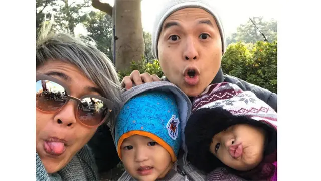 [Bintang] Ernest Prakasa dan Meira