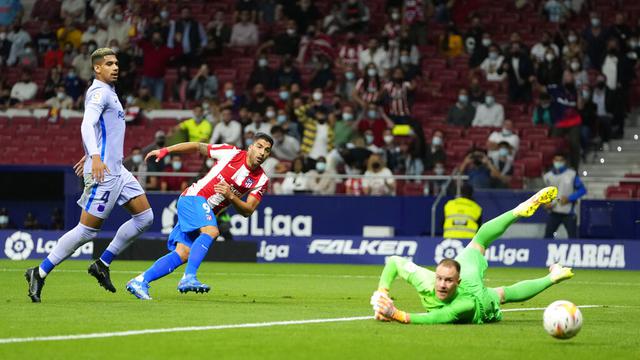 Gol Suarez dan Lemar Antar Atletico Madrid Bungkam Barcelona