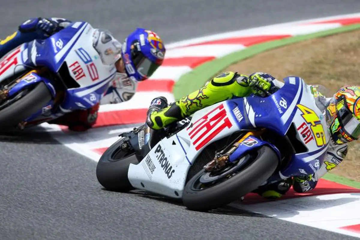 Valentino Rossi dan Jorge Lorenzo