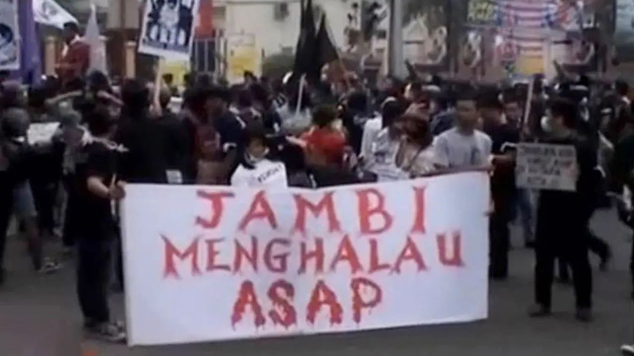 Segmen 4: Demo Kabut Asap hingga SBI Ikuti Salat Minta Hujan