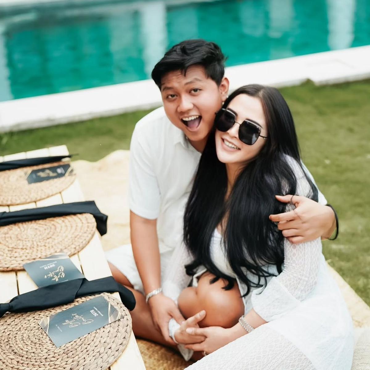 Potret Denny Caknan Rayakan Ulang Tahun Bella Bonita, Beri Doa Penuh Cinta