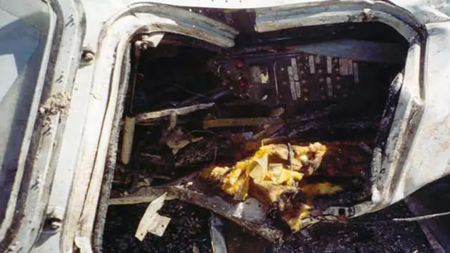 Bagian Depan Badan Pesawat Cessna yang Dinaiki Aaliyah dan Kru Produksi.