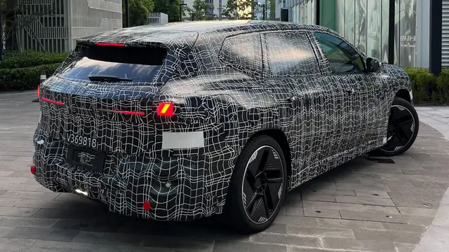 BMW iX3 Generasi Baru Tertangkap Kamera di China (Carnewschina)