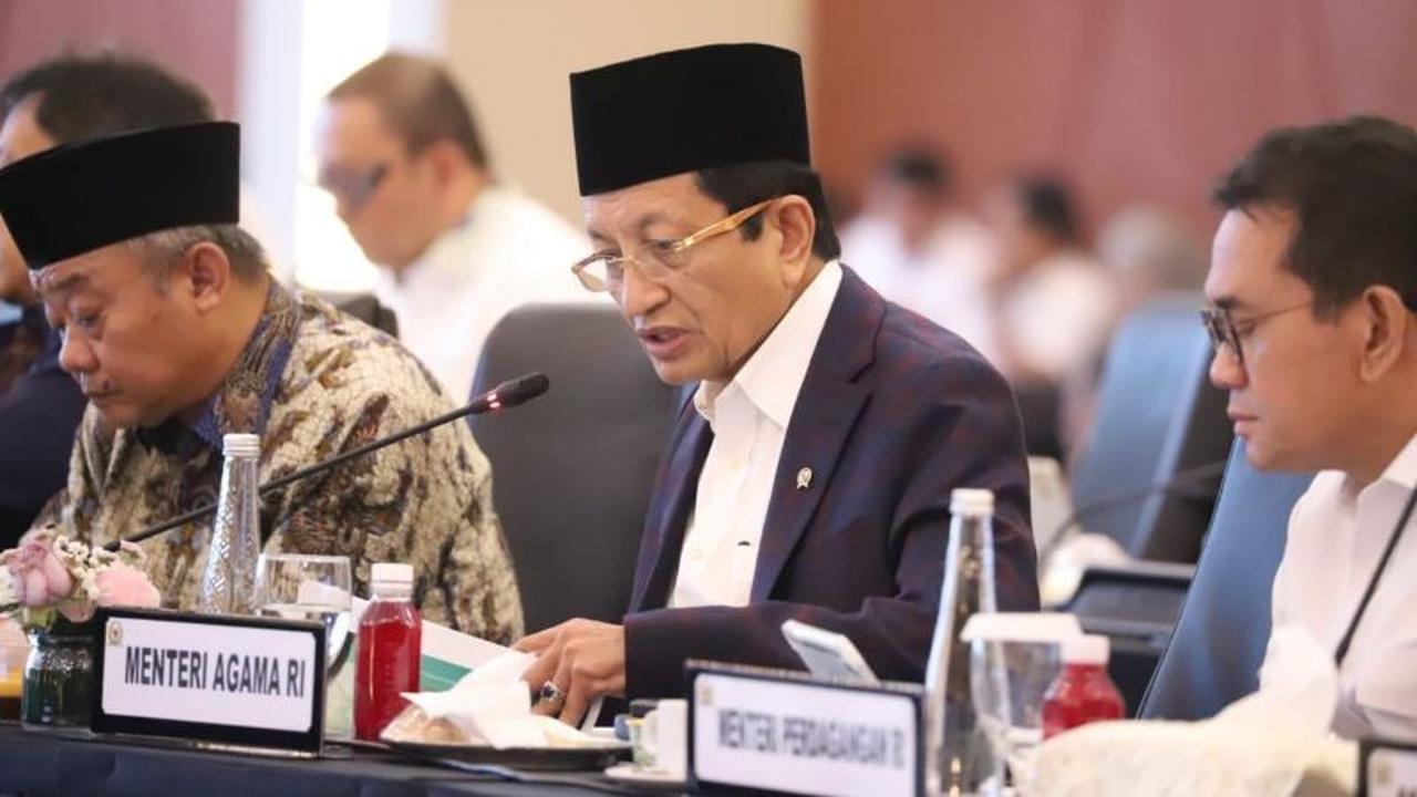 Menteri Agama Pastikan Pembelajaran Madrasah Sumatra Pulih Penuh Pasca-Bencana