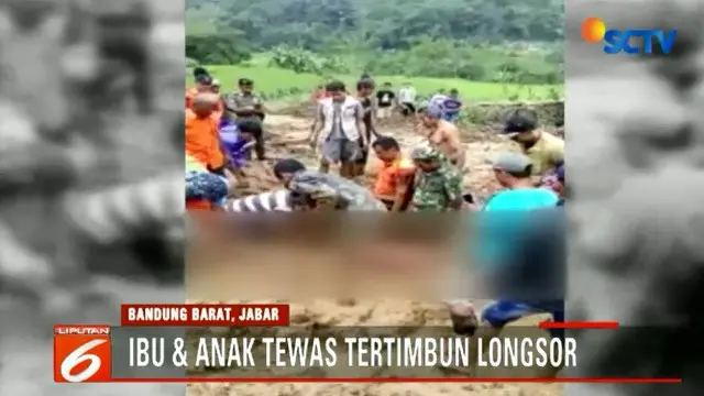 Longsor dipicu hujan deras dan menimbun sebuah rumah semi permanen yang dihuni Puja dan ibunya.