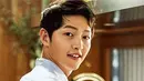 Melansir Liputan6.com, Song Joong Ki datang pada hari Rab (7/6/2017) dan kembali ke Korea pada seminggu kemudian, yakni Selasa 13 Juni 2017. Keberadaan di Bali baru  diketahui menjelang dirinya kembali ke Korea. (Instagram/songjoongkionly)