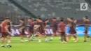 Bertandang ke Indonesia, timnas China diketahui juga telah melakukan pemusatan latihan atau training camp di Shanghai yang berlangsung kurang lebih sembilan hari. (Liputan6.com/Angga Yuniar)