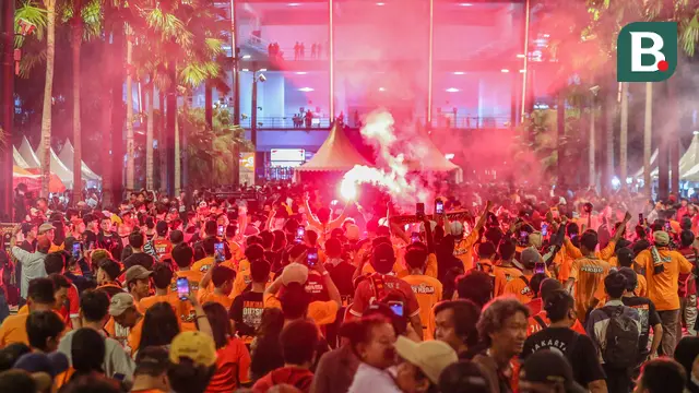 Foto: Malam Spektakuler saat Persija Jakarta Kembali Bermain di GBK, Tutup BRI Liga 1 2022/2023 dengan Kemenangan Manis