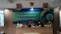 Surveyor Indonesia tandatangani nota kesepahaman kerja sama tentang penetapan kehalalan produk oleh Majelis Ulama Indonesia (MUI) (dok: SI)