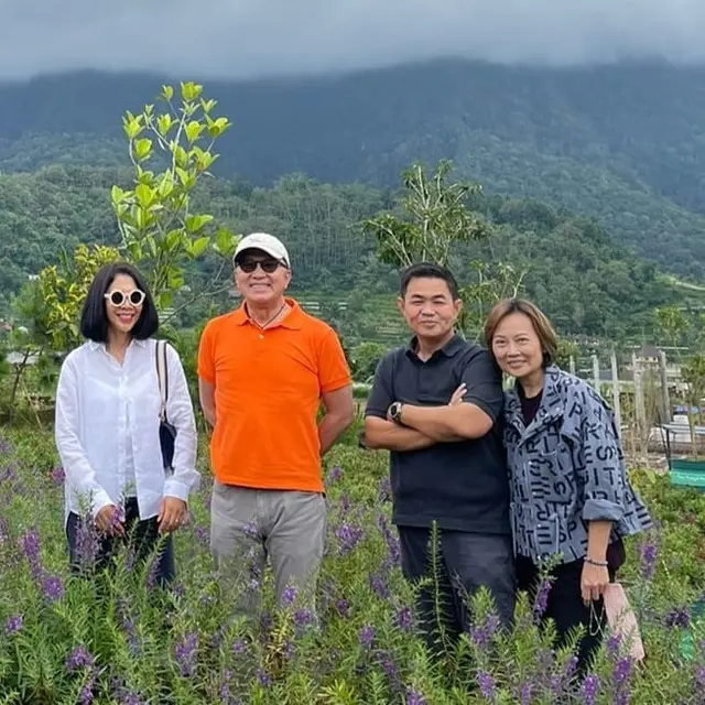 Rampung Jadi Dubes RI Selandia Baru, Ini 6 Potret Tantowi Yahya Liburan di Bali