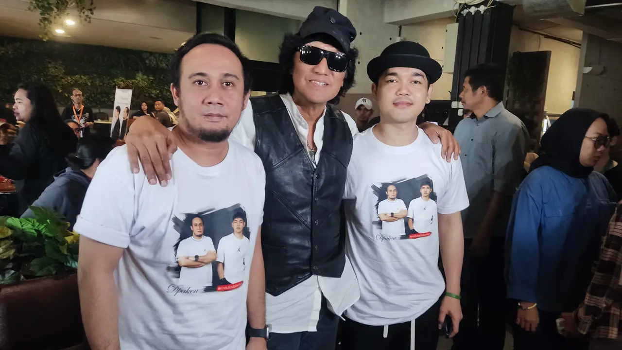 D’paken berkolaborasi dengan penyanyi senior Ikang Fawzi