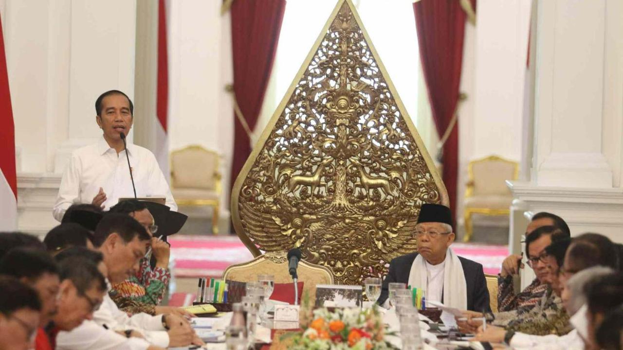 Lantas Muhadjir menjelaskan cara menyikapi perbedaan pilihan yang terjadi saat ini.&nbsp;