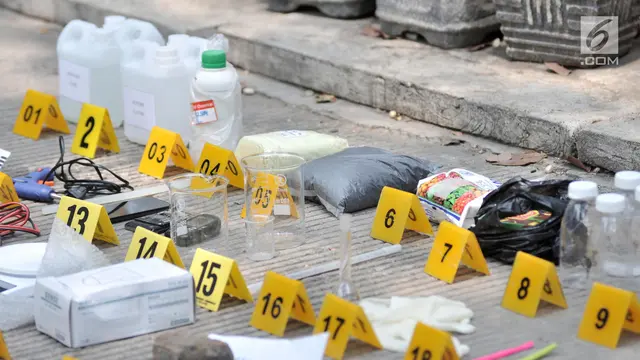 Polisi Amankan Barang Bukti Terduga Teroris di Cilincing