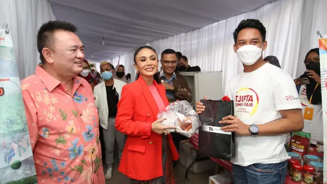 Eka Tjipta Foundation (ETF) menggelar Tjipta UMKM Fair di Sinar Mas Land Plaza Thamrin (28/7/2022). (Dok Sinar Mas)