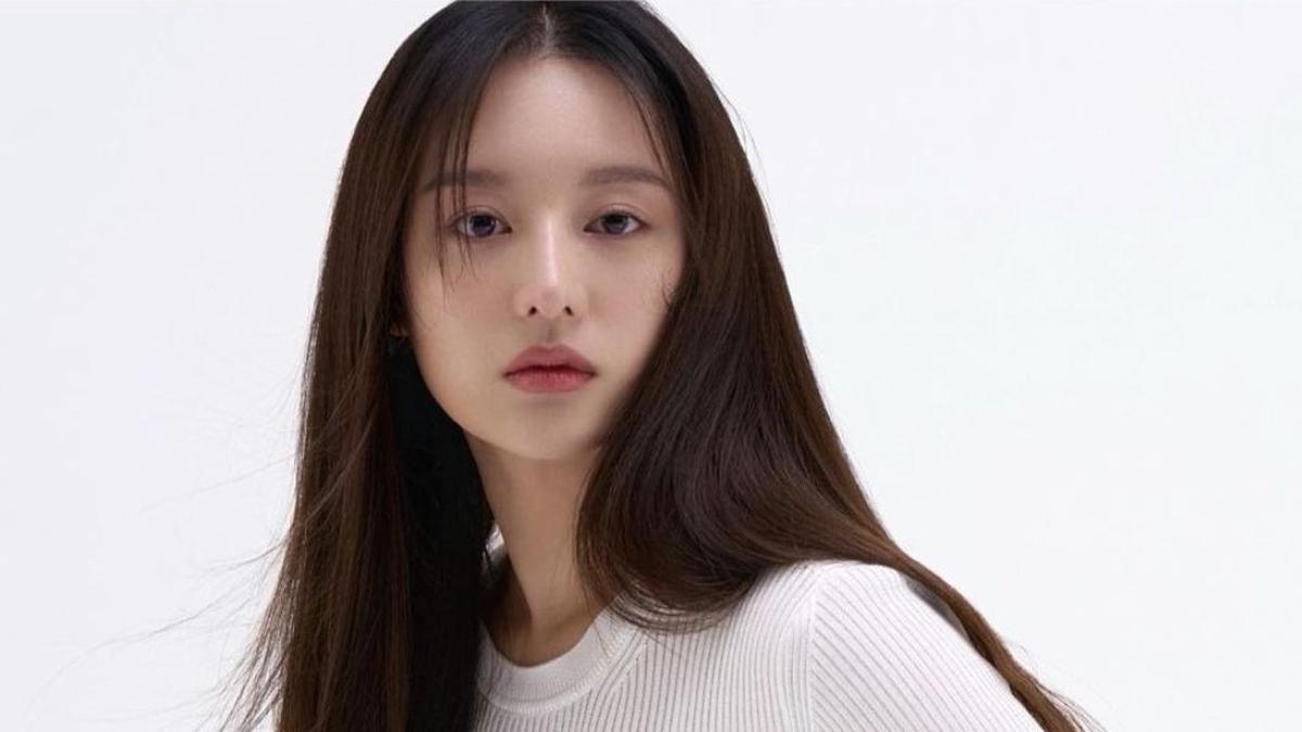 Rahasia Glowing Kim Ji Won, Pemeran Hong Hae In di Drama Queen of Tears