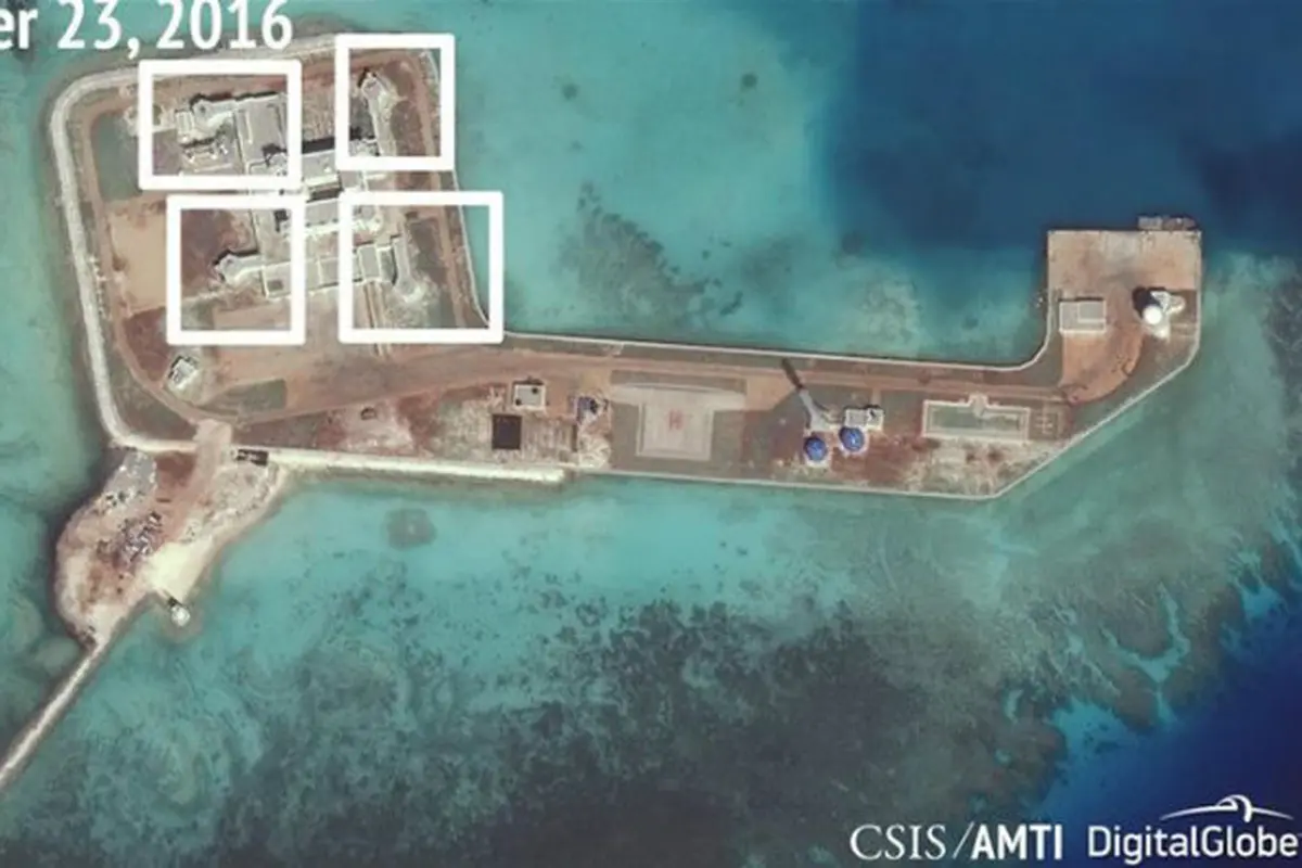 Gambar satelit pengerahan senjata di Laut China Selatan oleh China