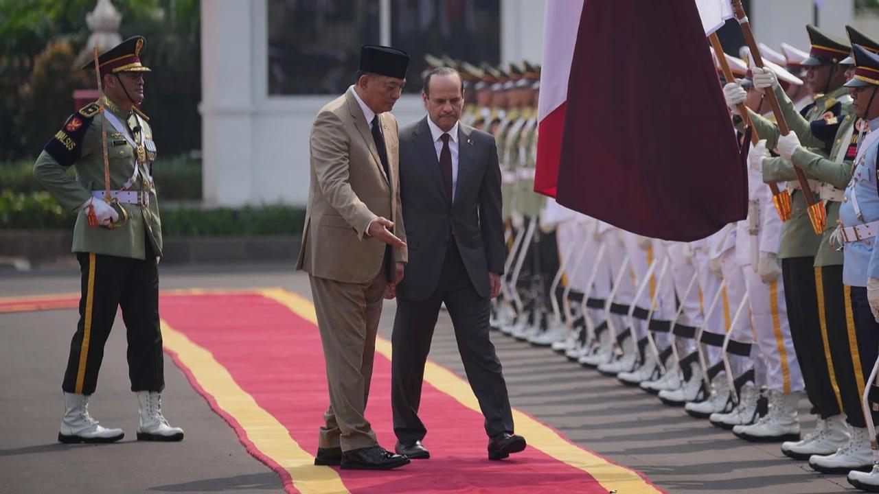 FOTO: Menhan Sjafrie Terima Kunjungan Menhan Qatar Bahas Kerja Sama Pertahanan