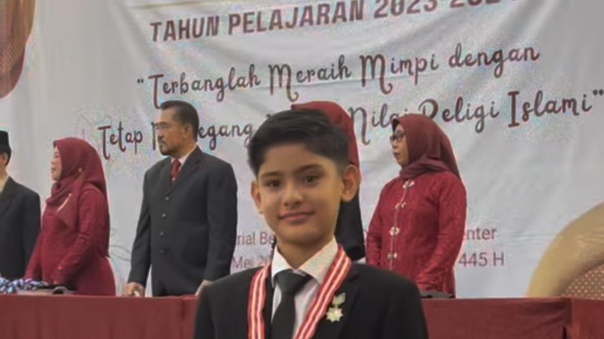 Potret 6 Anak Artis Sedari Kecil Sudah Tahfidz, Cara Menghafal Qur'an Beragam