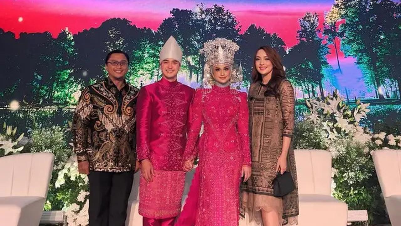 Potret Penampilan 6 Pasangan Artis di Resepsi Zumi Zola dan Putri Zulhas, Tampil Selaras
