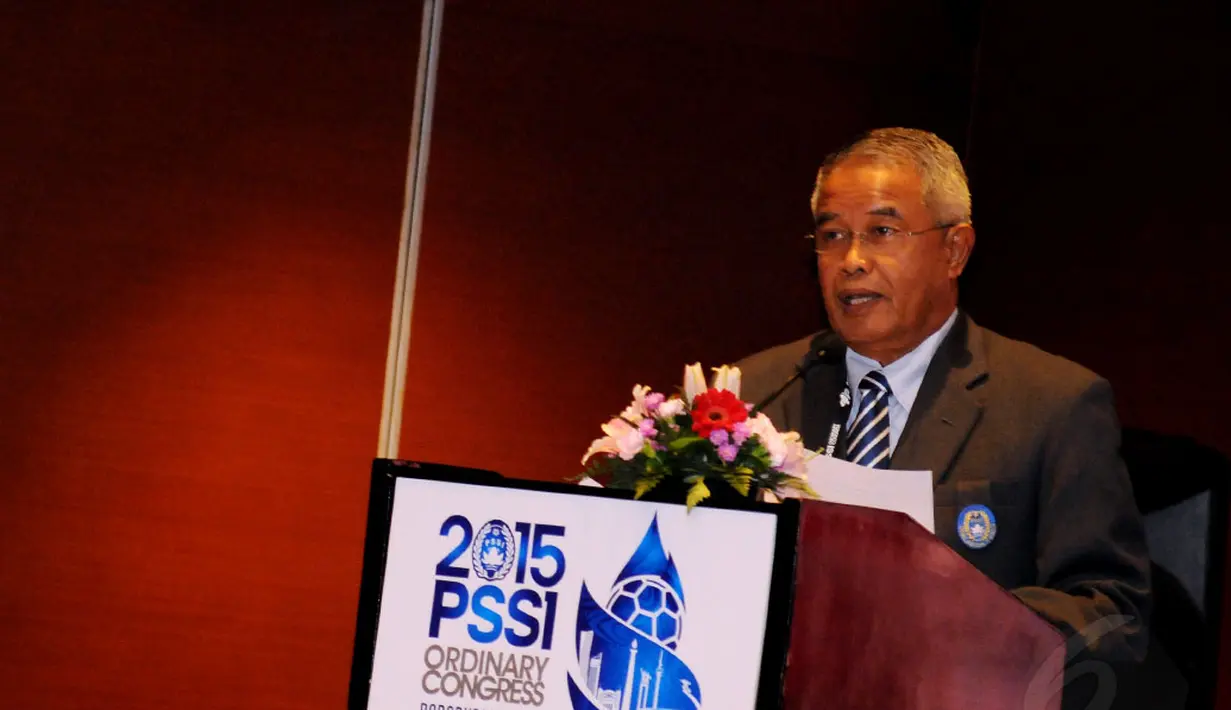 Ketua Umum PSSI, Djohar Arifin Husin memberikan sambutan pada pembukaan Kongres Tahunan PSSI di Hotel Borobudur, Jakarta (4/1/2015). (Liputan6.com/Helmi Fithriansyah)