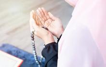 Bacaan Doa Hari Asyura 10 Muharram 2025 untuk Mendapat Pertolongan Allah, Lengkap Disertai Artinya