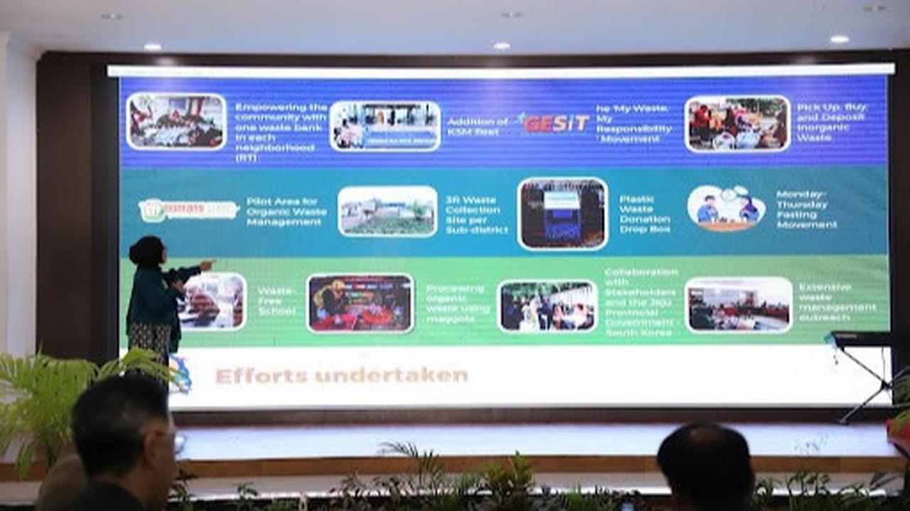 Wali Kota Bontang, Neni Moerniaeni saat menerima perwakilan dari Pemerintah Provinsi Jeju, Korea Selatan