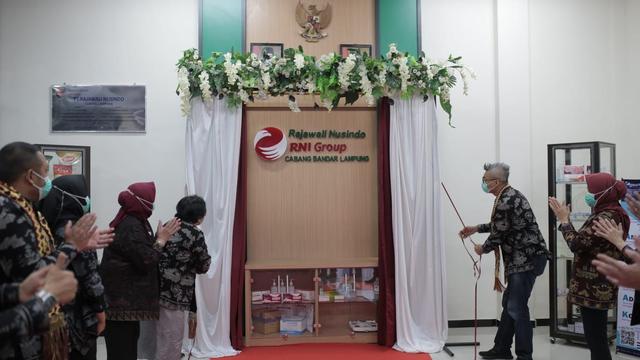 Anak usaha RNI yaitu PT Rajawali Nusindo meresmikan gedung baru seluas 1.575 m2 di Bandar Lampung, pada Jumat, 29 Oktober 2021. (Dok RNI)