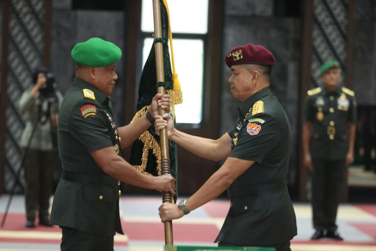 FOTO: Wakasad Pimpin Sertijab Jabatan Strategis TNI AD