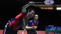 Ganda putra Indonesia Mohammad Ahsan/Hendra Setiawan saat berlaga pada semifinal Kejuaraan Dunia Bulu Tangkis 2022 di&nbsp;Tokyo Metropolitan Gymnasium, Tokyo, Jepang, Sabtu (27/8). (foto: PBSI)