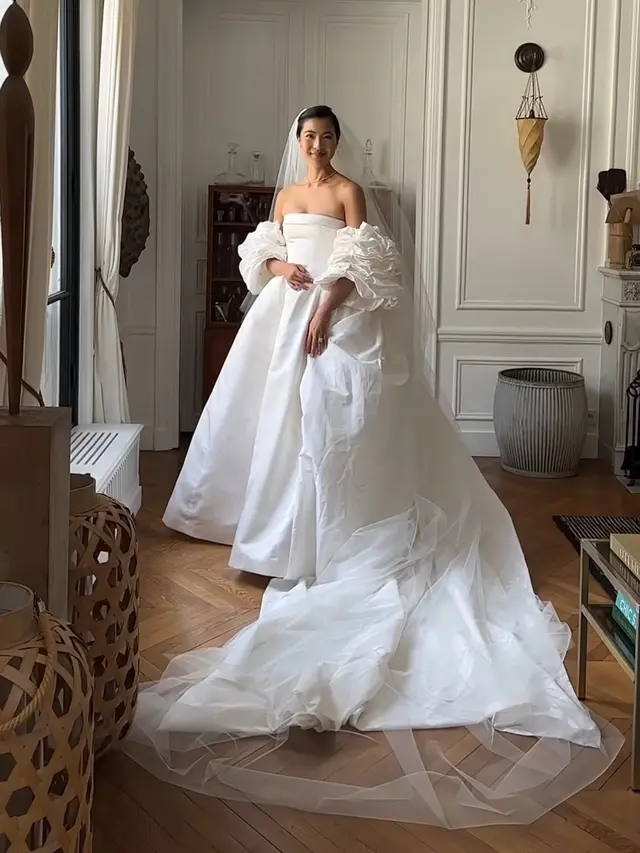 Gaun Pernikahan Dahye. Dok.  Andrew Kwon