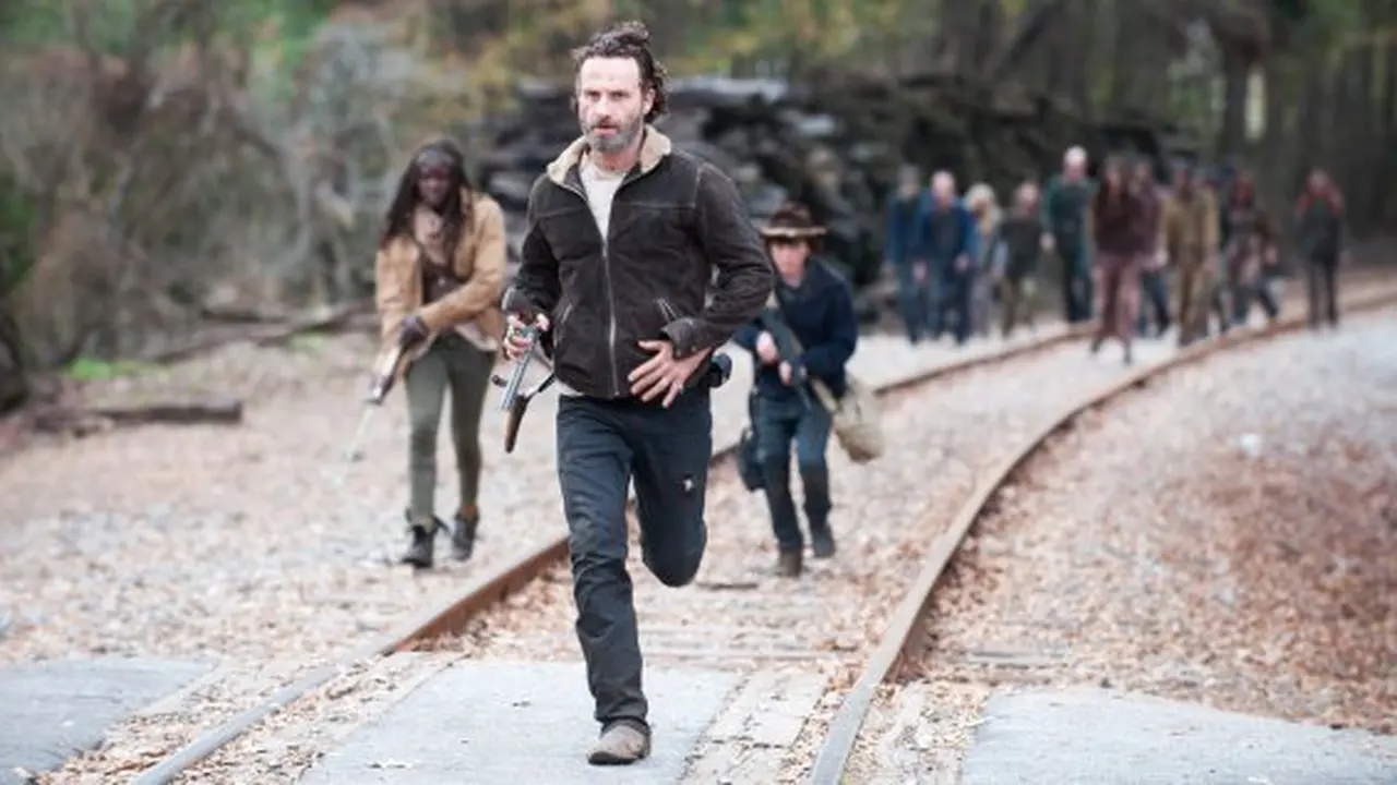 Akhir The Walking Dead: Antara Versi Komik dan Serial Televisi