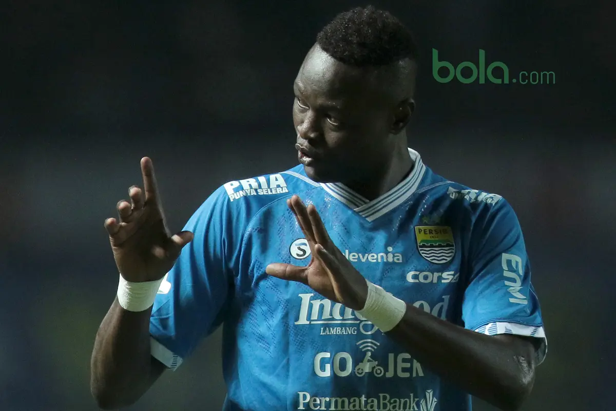 Persib Bandung, Mitra Kukar, Liga 1 Indonesia, Bola.com, Ezechiel N'Douassel