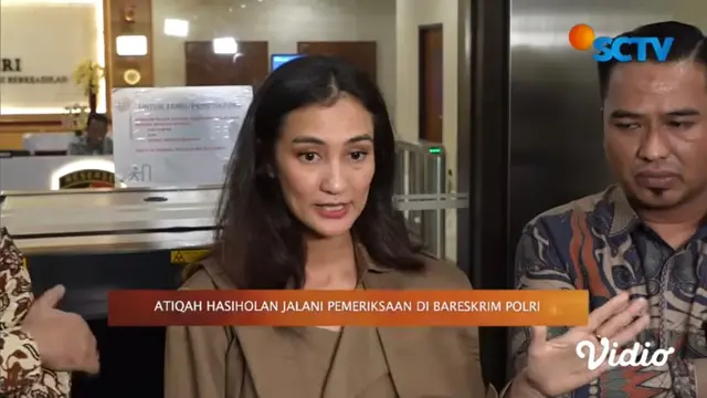 Atiqah Hasiholan. (Dok. Hot Shot - YouTube/ SCTV)