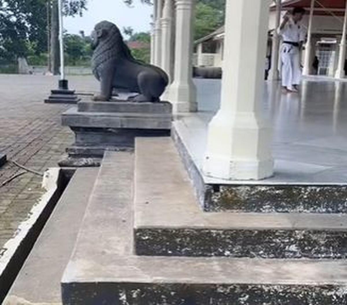 Lokasi bersejarah itu berada di Museum Pengabdian Pangeran Diponegoro Kantor Bakorwil, Magelang, Jawa Tengah.