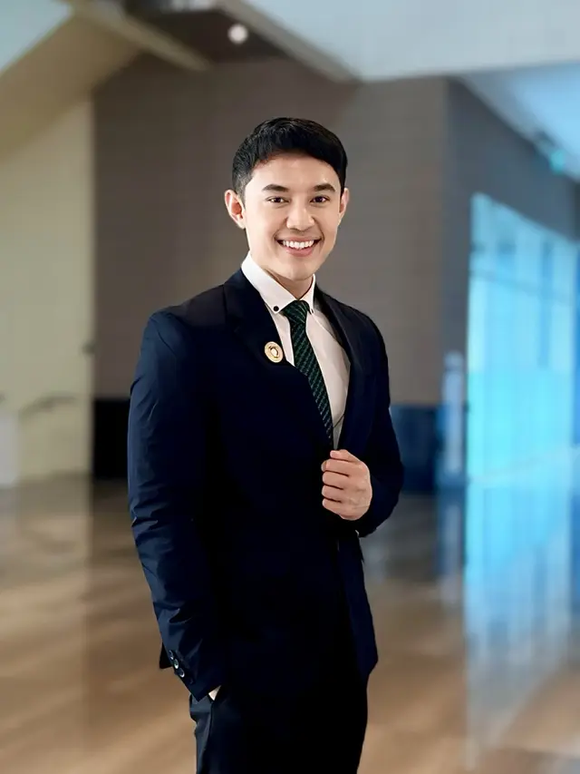 Fahri Azmi