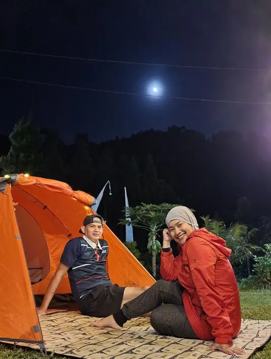 Ikke Nurjanah & Karlie Fu (Instagram/ikkenurjanah0518)