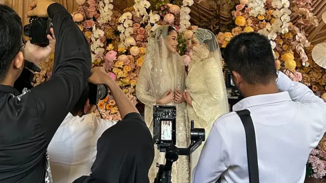 Alyssa Daguise saat Pengajian Jelang Pernikahan. [@melsek]