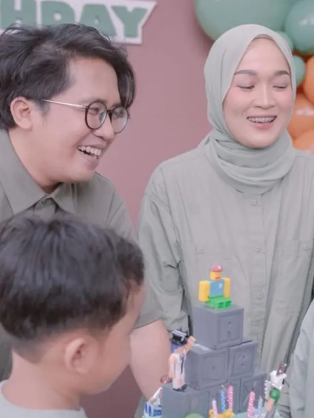 Ririe Fairus dan Ayus Sabyan
