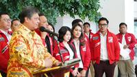 Ketua Umum DPP Partai Golkar Airlangga Hartarto bertemu jajaran PSI. (Foto: Istimewa).
