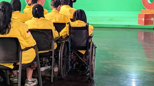 Kunjungi Kantor Liputan6.com, Mahasiswi UI Ceritakan Soal Kampusnya yang Sudah Ramah Disabilitas