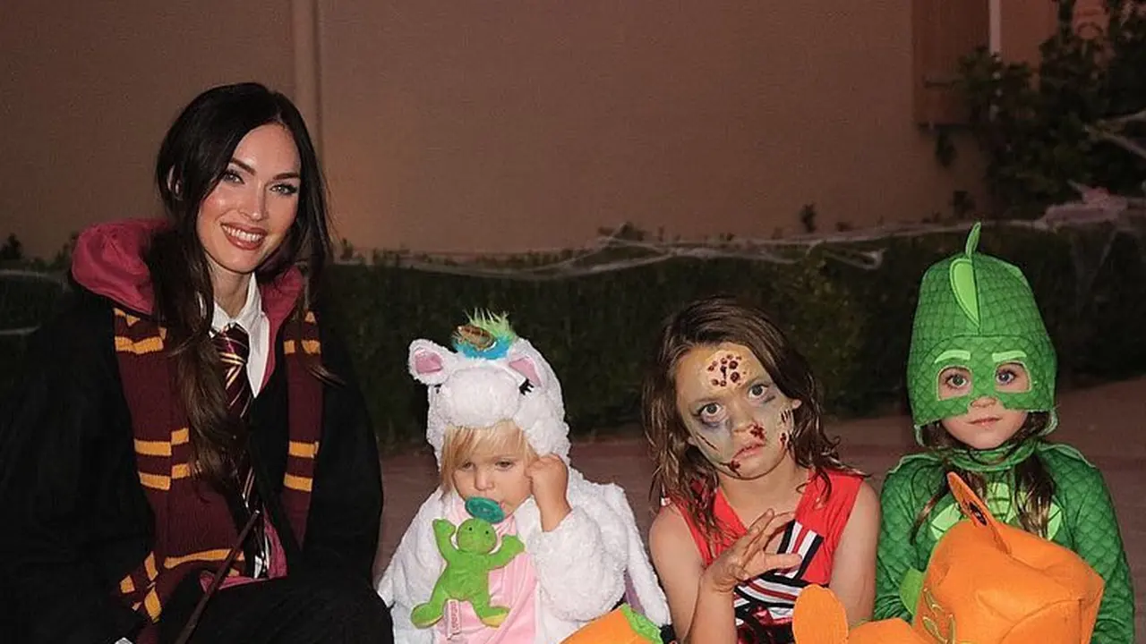 Dukungan Megan Fox pada Putranya yang Gemar Memakai Gaun