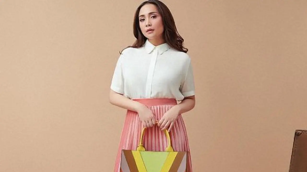ROUNN Kembali Gandeng Nagita Slavina Luncurkan Tote Bag Edisi Terbatas