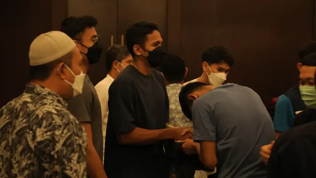 Chico Aura Dwi Wardoyo - Lebaran - Idul Fitri