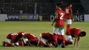 Ada tradisi unik yang selalu diperlihatkan para pemain Timnas Indonesia U-19, yakni bersujud syukur usai berhasil menjebol gawang lawan dan memenangkan pertandingan. (Liputan6.com/Helmi Fithriansyah)