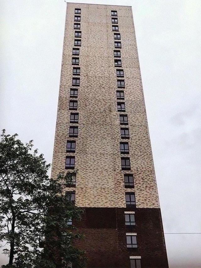 7 Arsitektur Bangunan Ini Nyeleneh, Ada Rumah Seperti Jamur