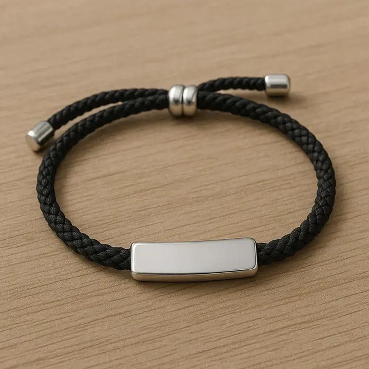 7 Model Gelang Perak yang Timeless, Tetap Stylish Meskipun Tren Mode Berubah
