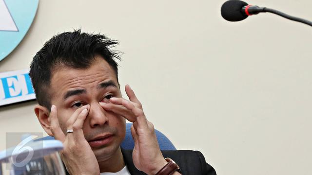 20151118-Raffi Ahmad Datangi Dewan Pers-Jakarta