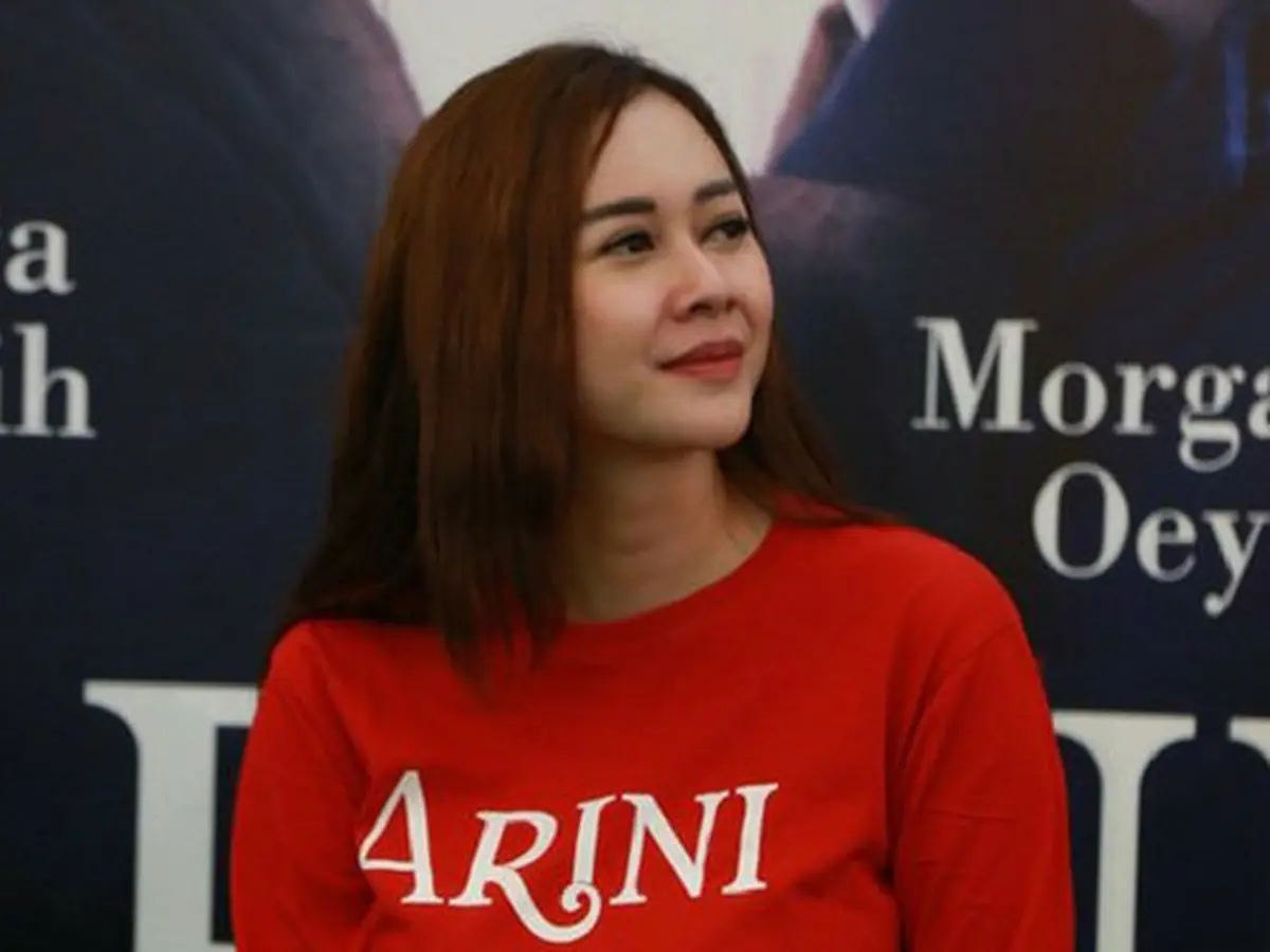 Terkait Video Mesum, Aura Kasih: Sumpah Itu Bukan Aku - Entertainment  Fimela.com