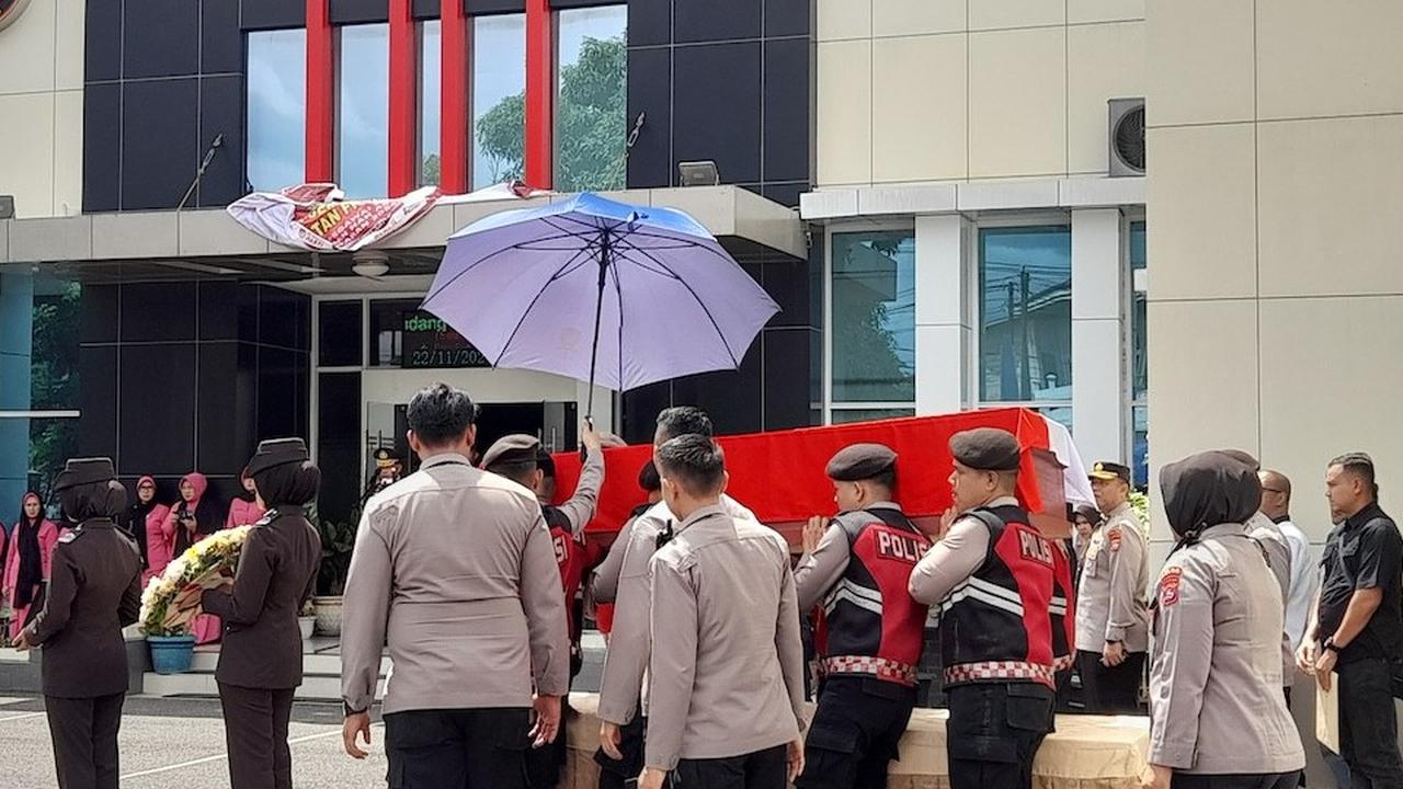 Jenazah Polisi Ditembak Polisi di Solok Selatan Berlangsung Langsung Dipulangkan ke Makassar